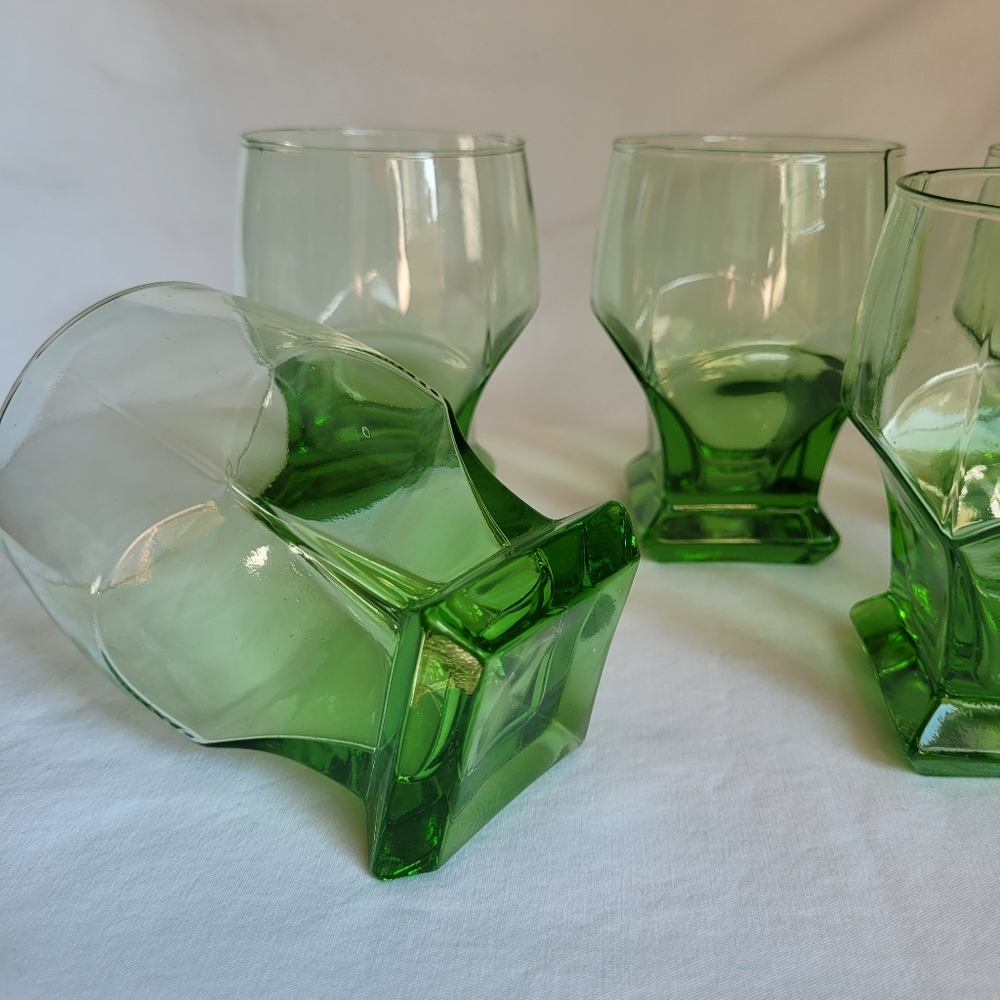 Vintage Art Deco Green Uranium Juice Glasses Glow Glass Set of 5 Approx 4x3" - Picture 5 of 8